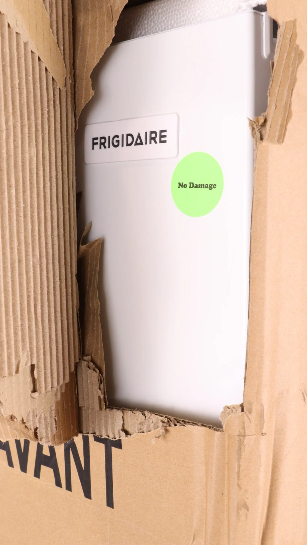 27 in 15.5 cu ft Upright Freezer F80409