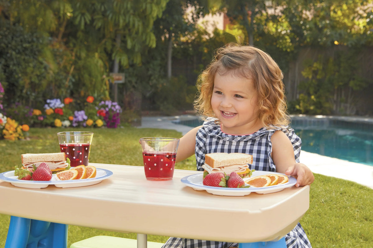 Kids Picnic Table with Umbrella G2207