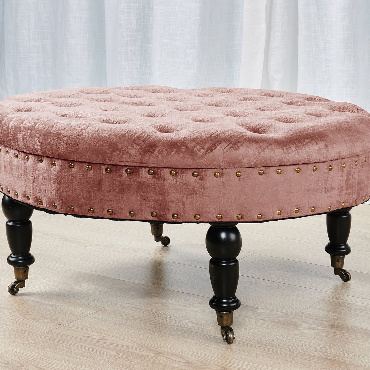 Textured Velvet Round Ottoman I704