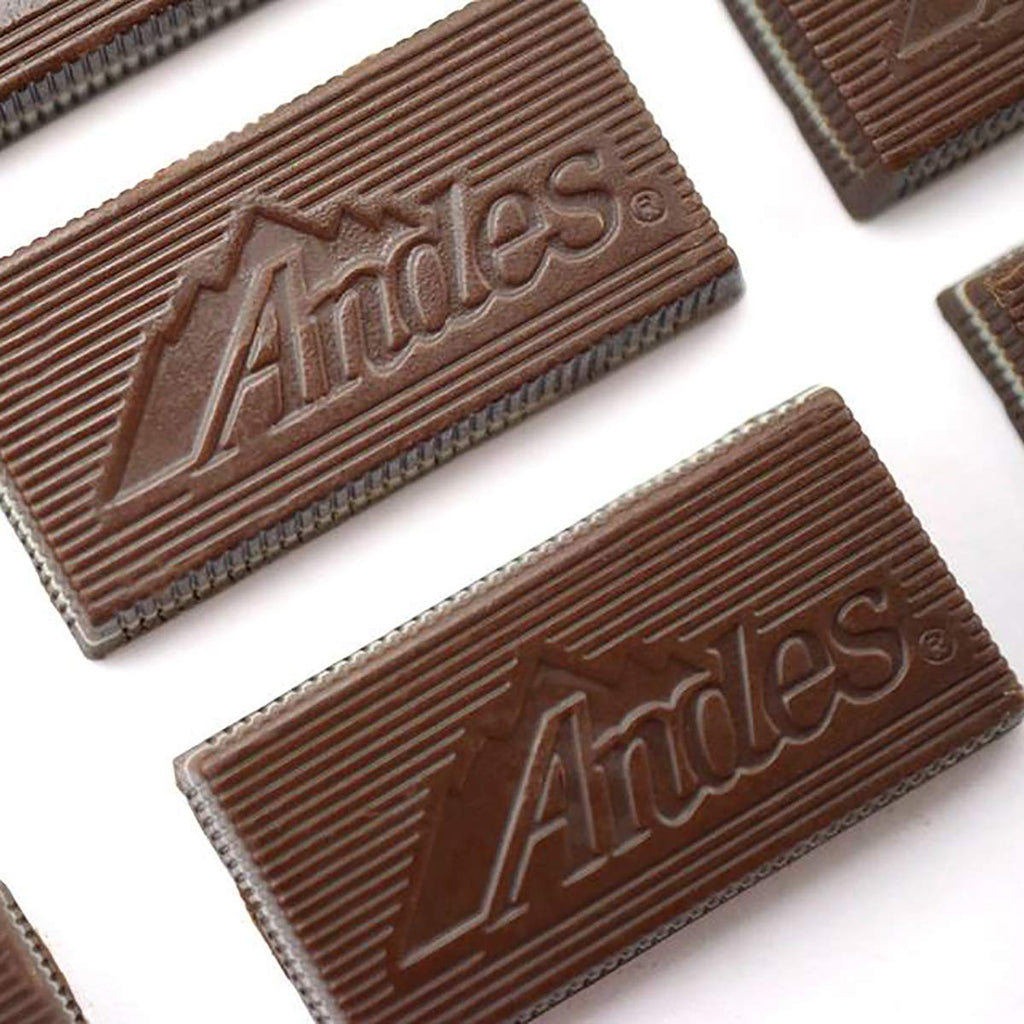 2.5 Pounds Rectangular Chocolate Sandwich Mint Candies F461