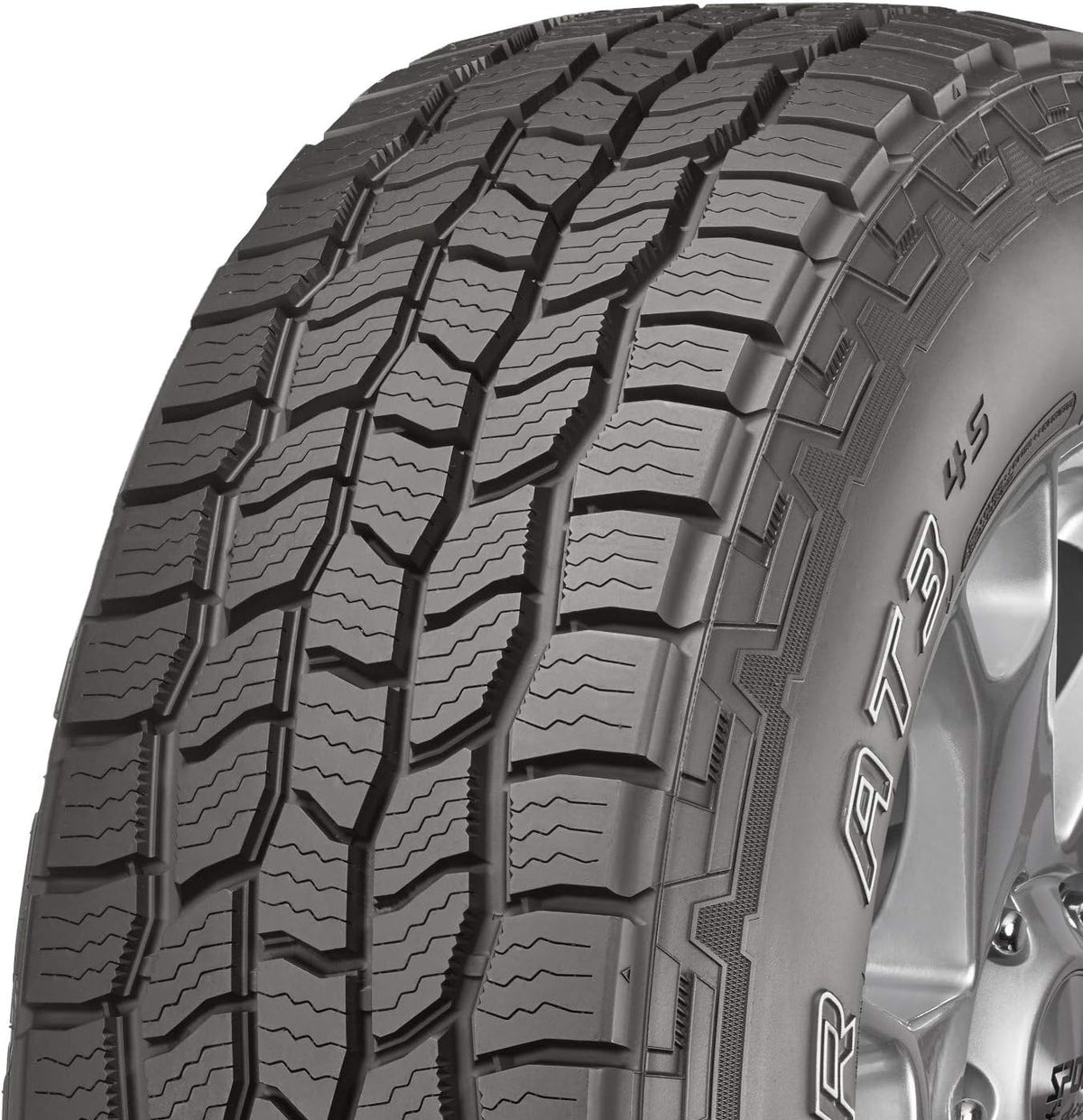 All-Season 235/75R17 109T Tire B578834