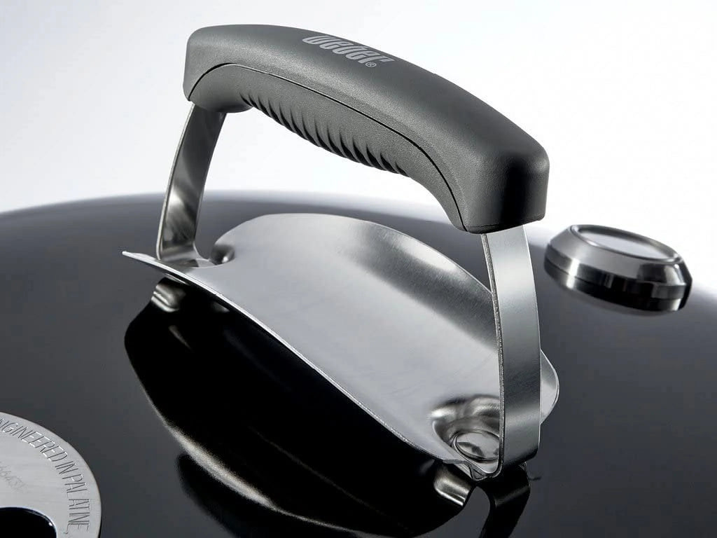 22-Inch Black Charcoal Grill O682331