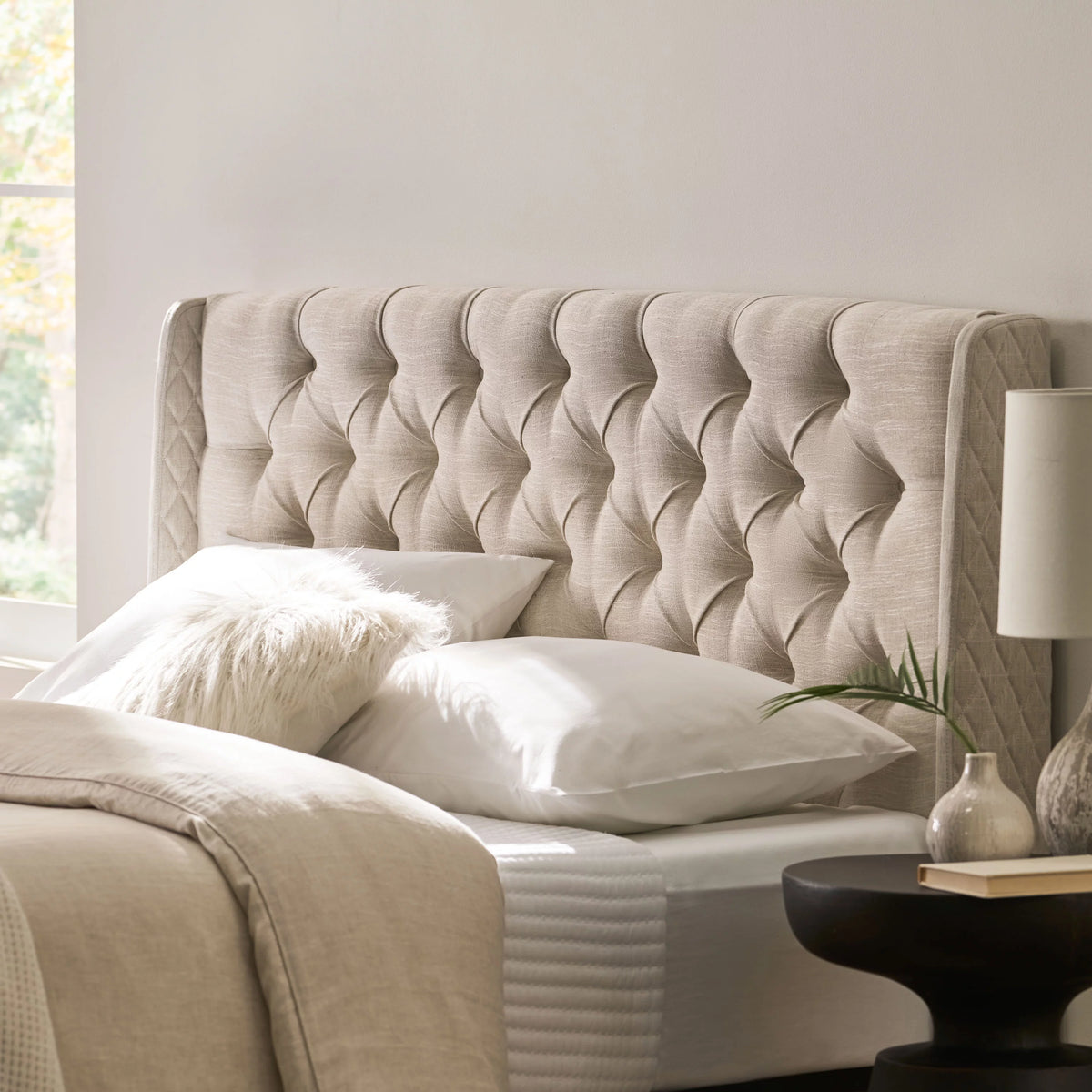 Full/Queen Tufted Wingback Fabric Headboard L296019