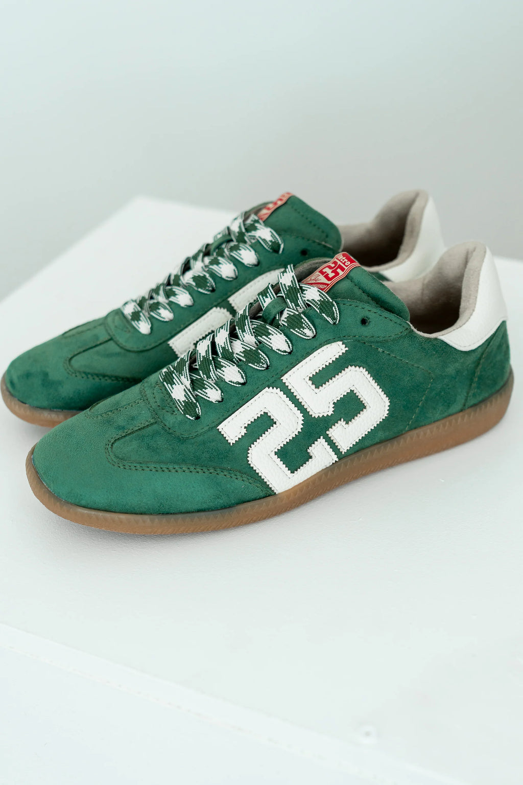 Retro Sneakers in Green A5595