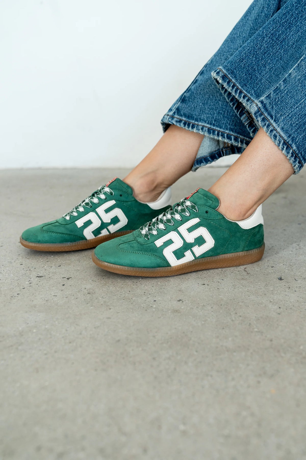 Retro Sneakers in Green A5595