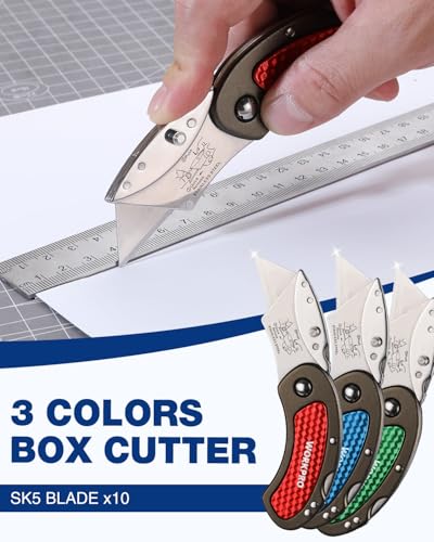 Folding Utility Knife Set with Extra Blades B7643