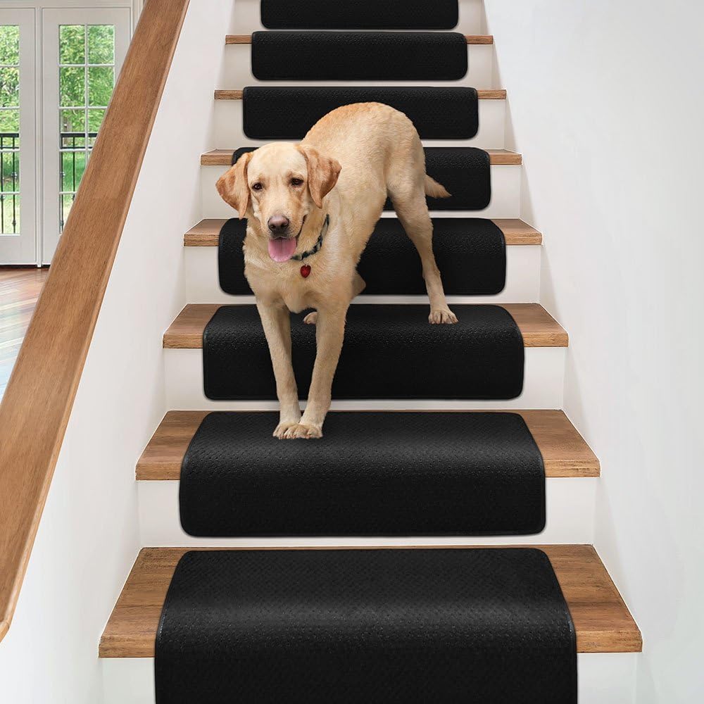 Set of 15 Black Carpet Stair Treads V131202
