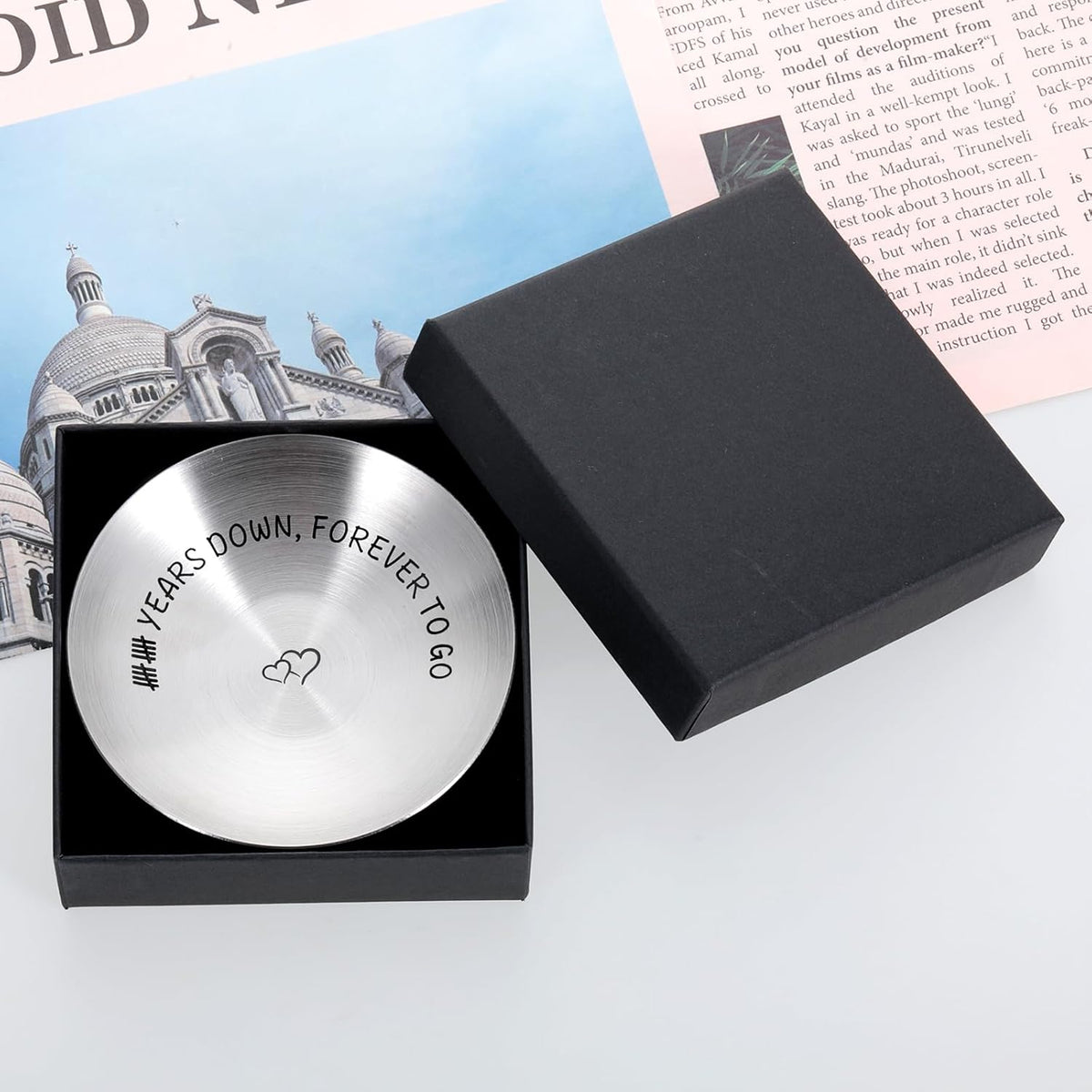 10 Year Anniversary Ring Holder V9516