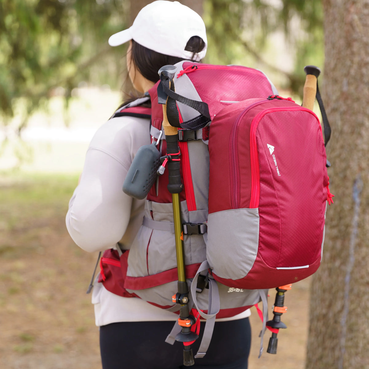 35 Liter Hiking Backpack with Detachable 15 Liter Daypack C77646