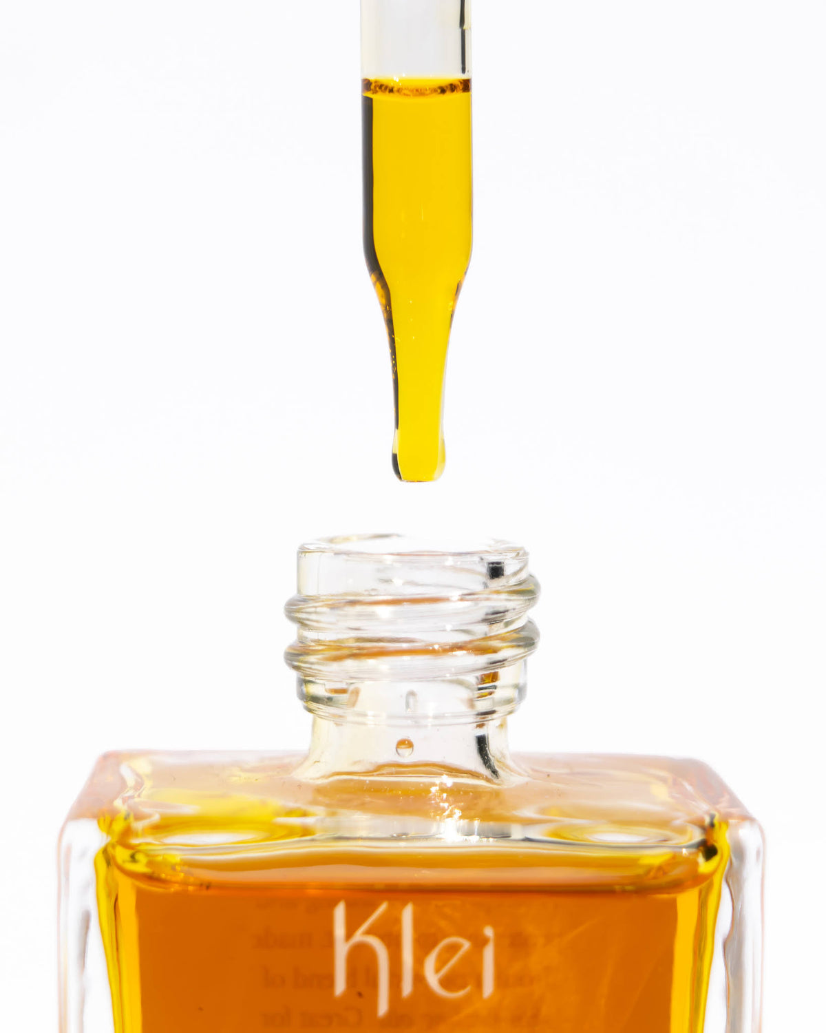 Avocado & Rosehip Facial Oil V162516