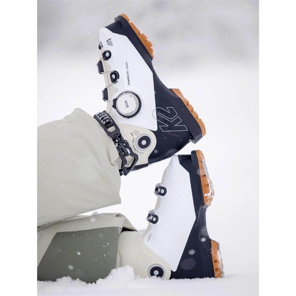 Womens Ski Boots U8330
