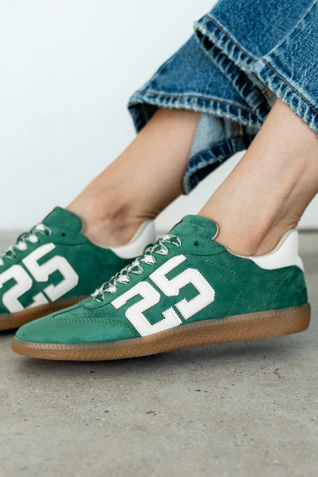 Retro Sneakers in Green A5595