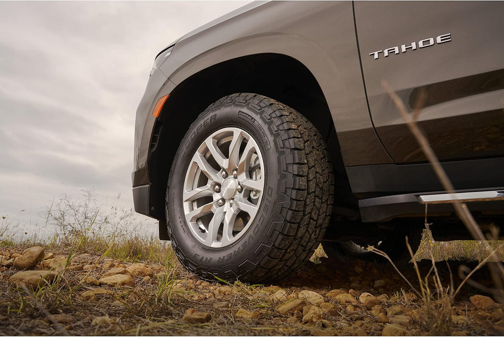 All-Season 235/75R17 109T Tire B578834