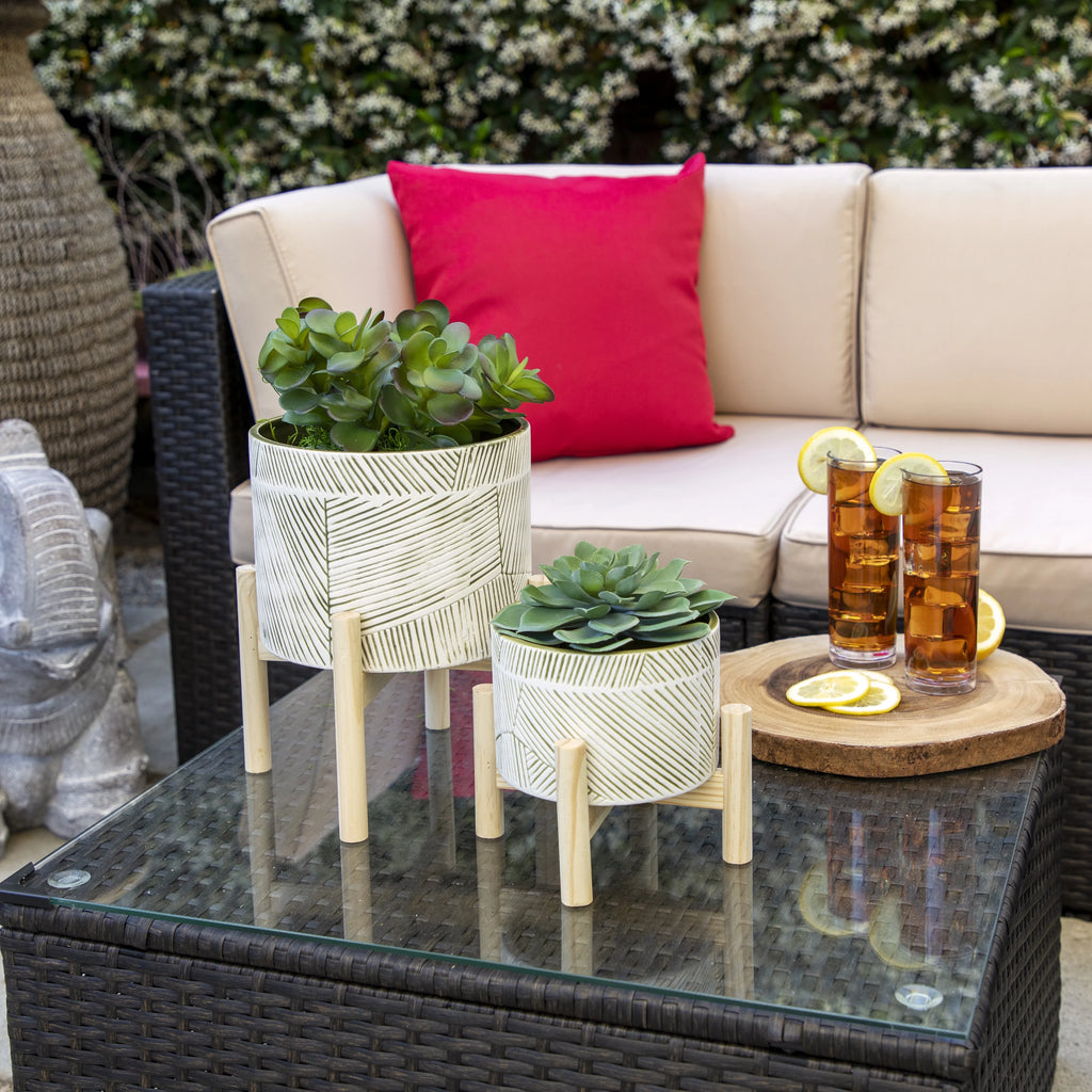 Ceramic Planter with Wood Stand S699