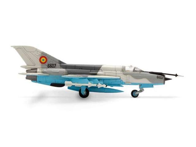 MIG-21 Lancer C Model Aircraft P774118